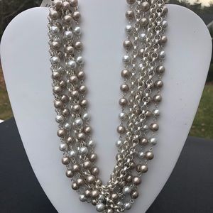 Short Chunky Pearl Necklace